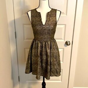 Everly|| Black/gold sleeveless A-line party dress